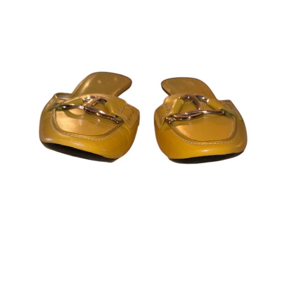 Tod's Yellow Kitten Heel Leather Mule - Picture 2 of 3